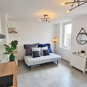 Appartement Maxbnb - Cozy - Wifi Fibre - 10 Min à Pied Gare -4-, Toulon